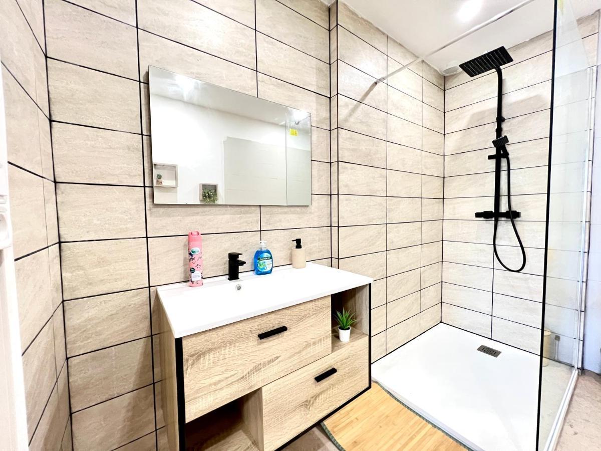 ~ Le Riad ~ Studio 1/4 Pers, Porte Du Futuroscope シャッスヌイユ・デュ・ポワト エクステリア 写真